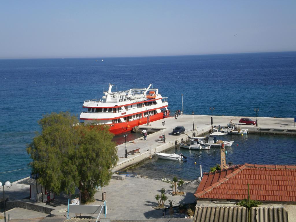 Agia Marina  Sunrise Flora 아파트 외부 사진